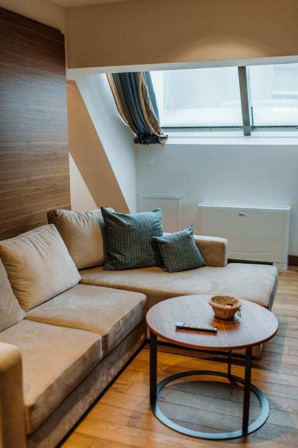 Hotel Nais Ниш Екстер'єр фото