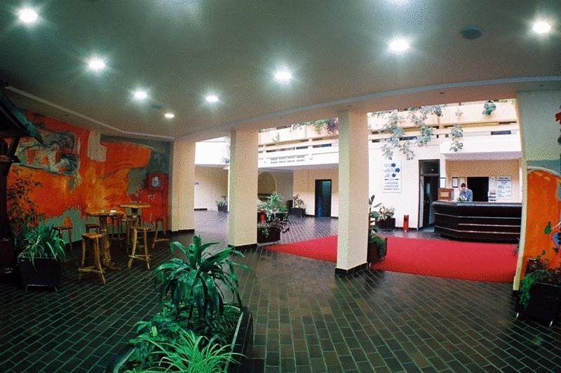 Hotel Nais Ниш Екстер'єр фото